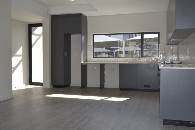To Let 3 Bedroom Property for Rent in Mzuri Estate Western Cape